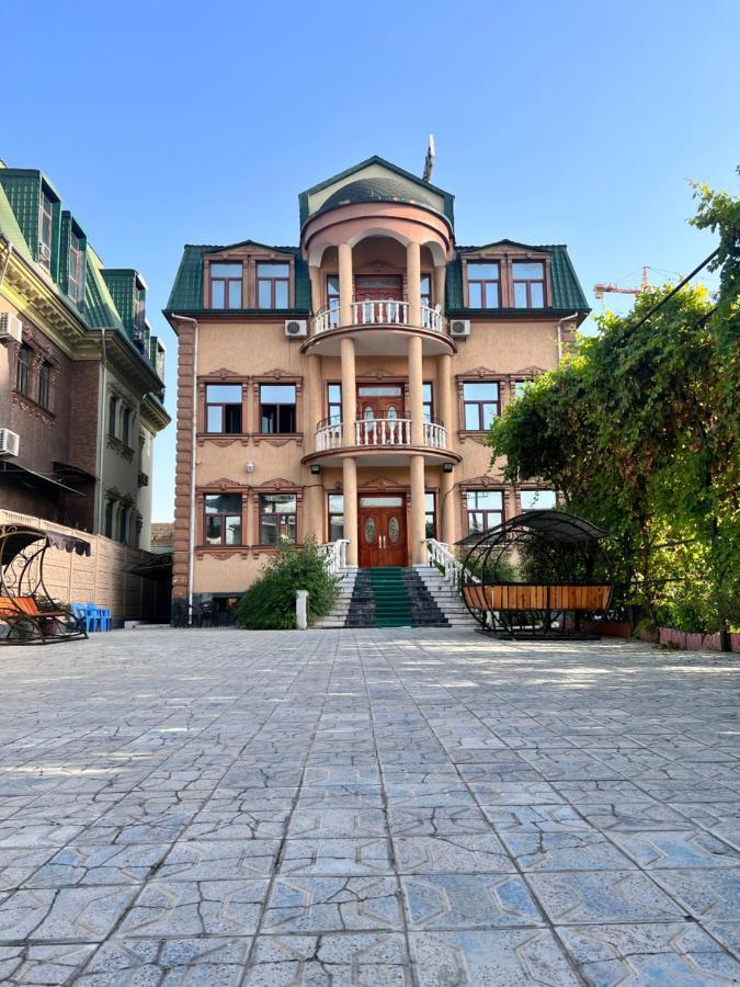 Alisher Hotel Dushanbe Luaran gambar