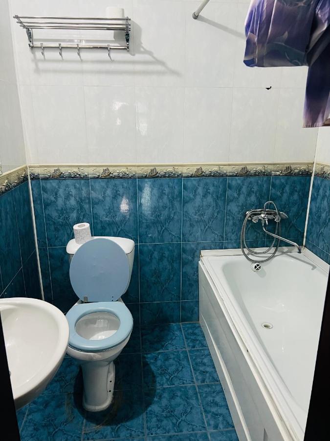 Alisher Hotel Dushanbe Luaran gambar